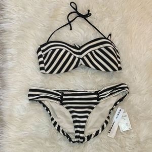 NWT Robin Piccone Black & White Bikini Bottoms